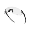 Kép 6/6 - Oakley Evzero Blades Matte Black Clear To Black Photochromic sportszemüveg