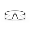 Kép 2/6 - Oakley Sutro Matte Carbon- Clear To Black Photochromic sportszemüveg