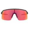 Kép 2/5 - oakley-sutro-lite-matte-carbon-prizm-torch-sportszemuveg-0009463-2