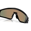 Kép 5/5 - oakley-latch-panel-matte-black-prizm-ruby-sportszemuveg-05