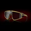 Kép 1/4 - oakley-latch-panel-patrick-mahomes-sportszemuveg