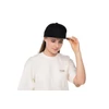 Kép 4/5 - Cube Cap The Embossed Cube baseball sapka - női fejen