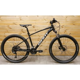 Giant Talon 3 27,5" használt, kiváló állapotú alu MTB kerékpár, M méret
