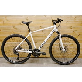 Cube Nature Pro 28 használt, újszerű alu Cross-Trekking kerékpár, M méret