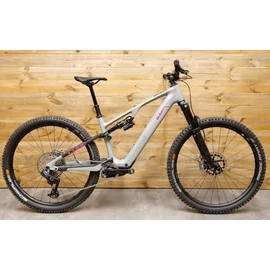 Cube AMS Hybrid One44 C68X TM 400X 29 használt, kiváló állapotú carbon fully eMTB kerékpár, L méret
