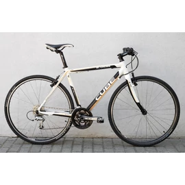 cube-sl-cross-pro-fitness-kerekpar