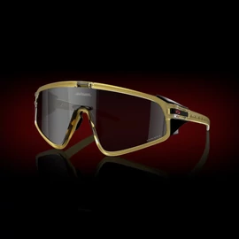 oakley-latch-panel-patrick-mahomes-sportszemuveg