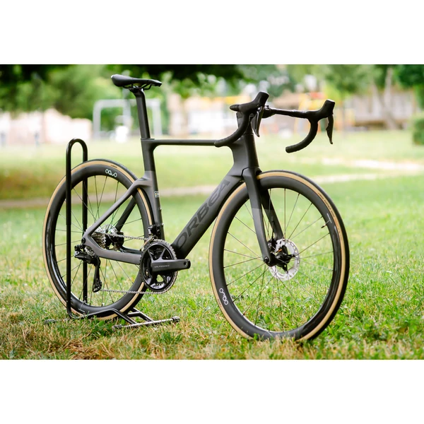 orbea-orca-aero-m20iltd-limited-edition-carbon-orszaguti-kerekpar-M