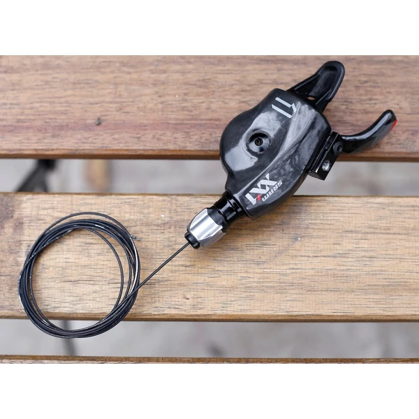 sram-xx1-eagle-1x11-sebesseges-carbon-trigger-valtokar