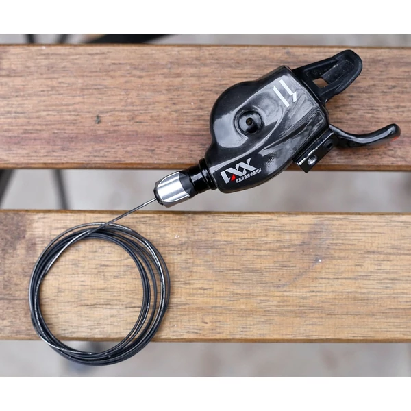 sram-xx1-eagle-1x11-sebesseges-carbon-trigger-valtokar