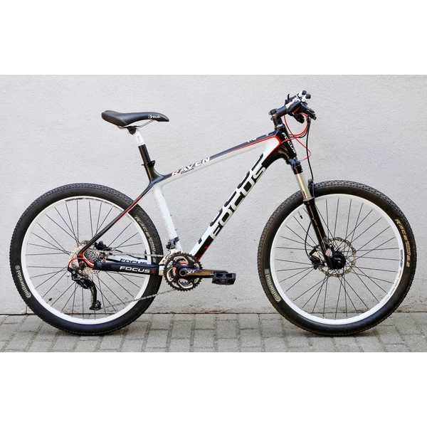 focus-raven-carbon-mtb-kerekpar