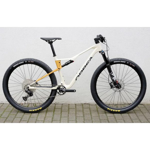 orbea-oiz-m30-carbon-fully-mtb-kerekpar-L