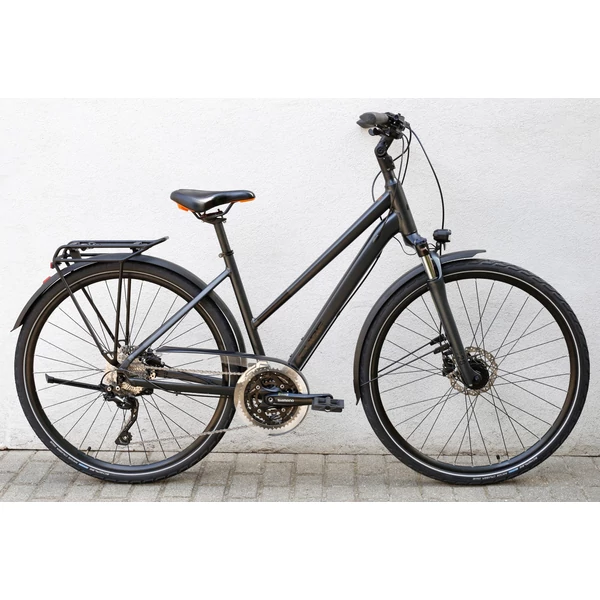 cube-touring-exc-trekking-kerekpar