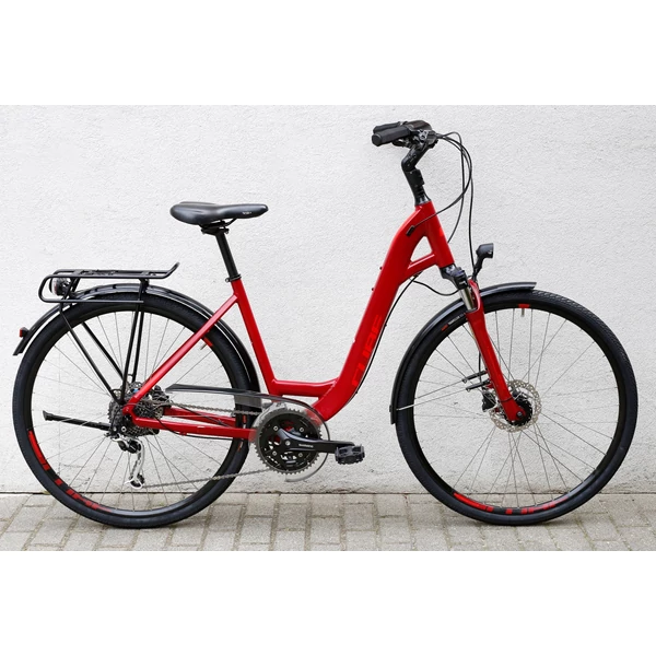 cube-touring-exc-trekking-kerekpar