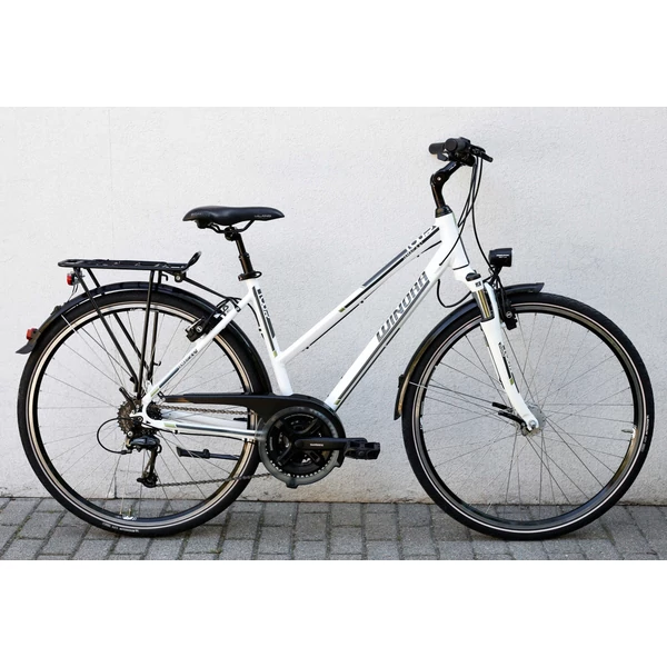 winora-tour-jamaic-trekking-kerekpar_optimized
