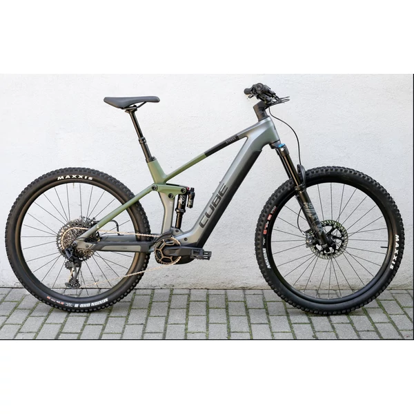 cube-stereo-hybrid-140-hpc-tm-750-carbon-fully-ebike-kerekpar