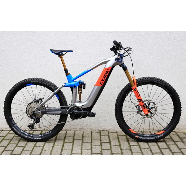 cube-stereo-hybrid-160-hpc-actionteam-625-fully-carbon-ebike-kerekpar