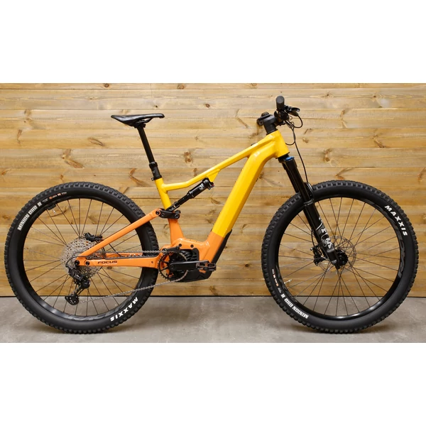 Focus Jam2 6.8 750 29 keveset használt alu fully eMTB kerékpár, L méret