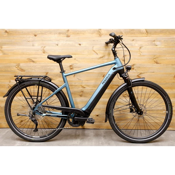 Pegasus Premio Evo 10 Lite 625 28 használt, kiváló állapotú alu Trekking eBike kerékpár, L méret