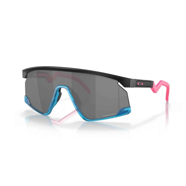 oakley-bxtr-matte-black-prizm-black-sportszemuveg-0009280