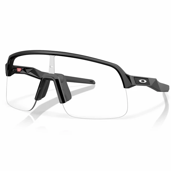 oakley-sutro-lite-s-matte-black-clear-photochromic-sportszemuveg