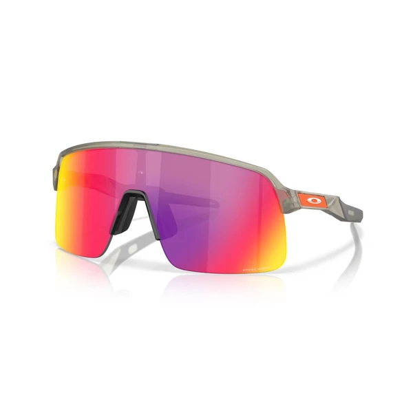 sportszemuveg-oakley-sutro-0009463-6839