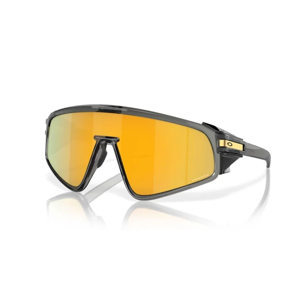 oakley-latch-panel-grey-smoke-sportszemuveg