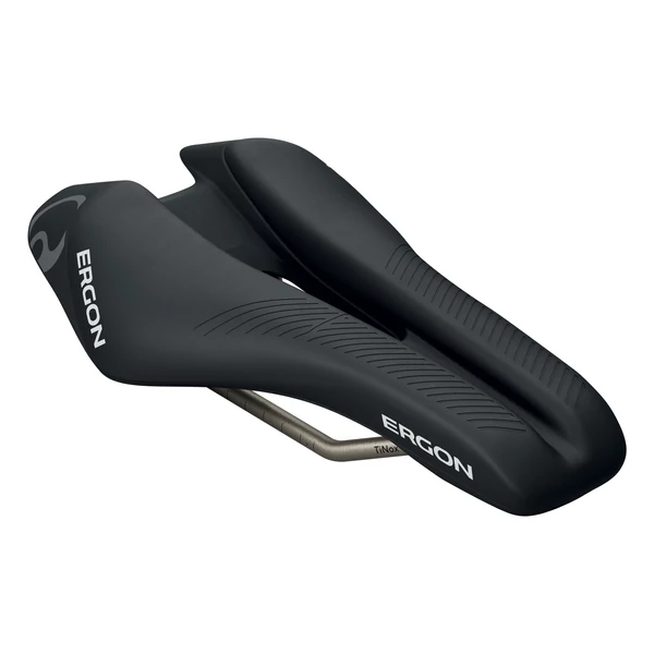 nyereg-ferfi-ergon-sr-tri-men-front-ujdonsag